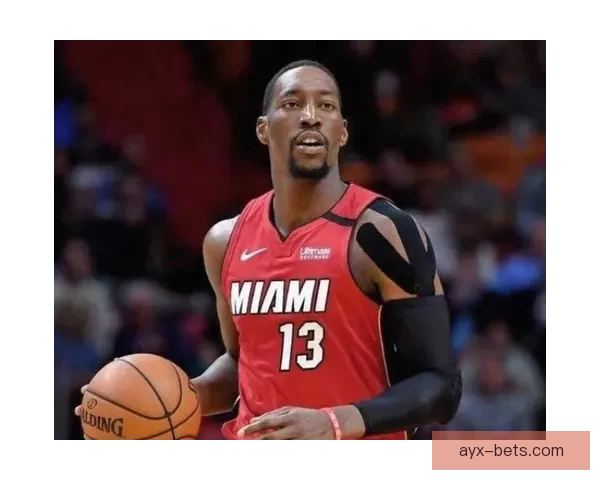 骑士主帅赞扬球队拼搏精神 限制阿德巴约却难挡热火角色球员关键投篮